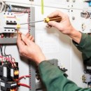 10 Essential Qualities of a Good Electrician